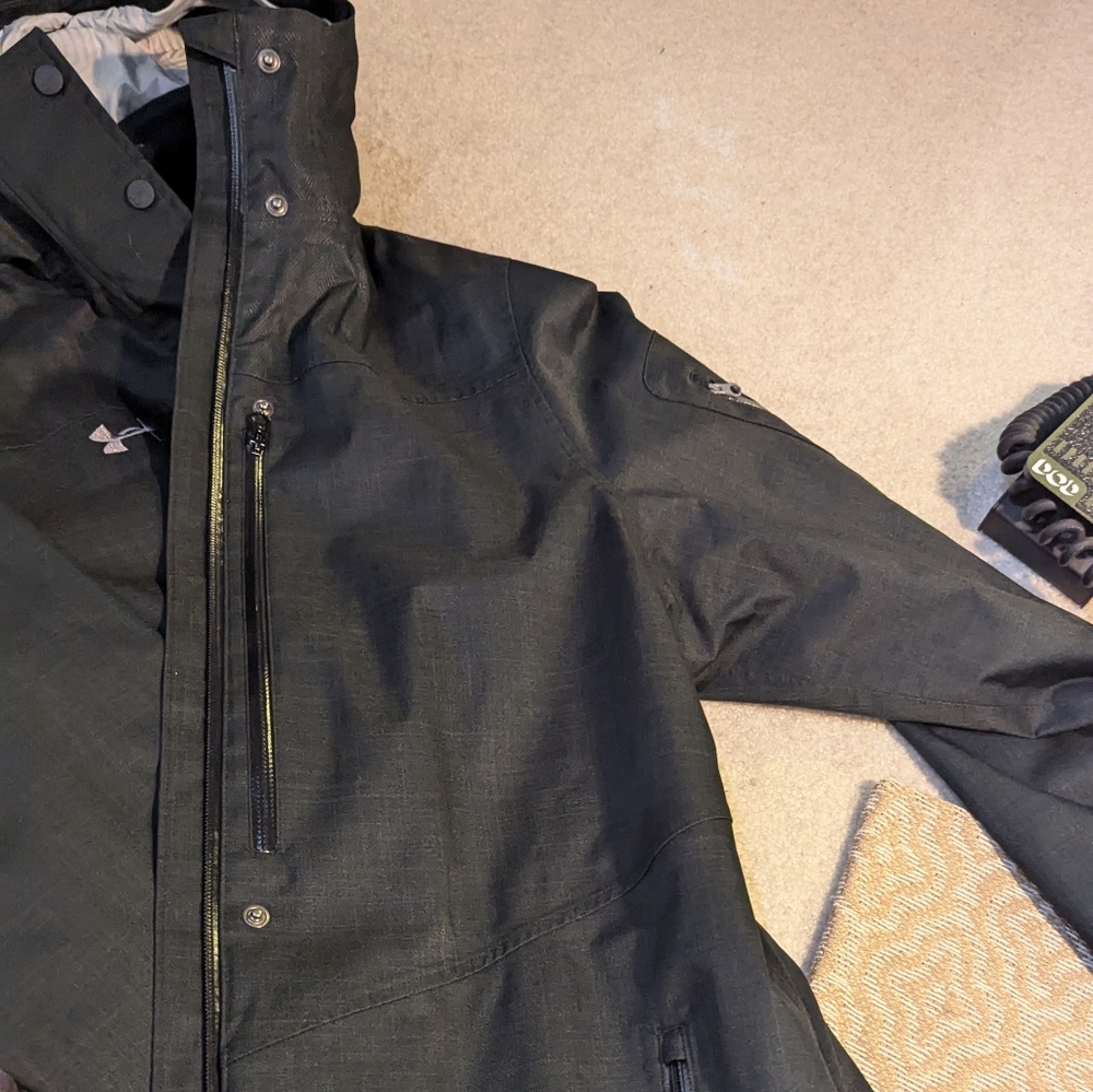 Men's Under Armor ColdGear raincoat